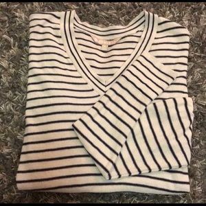 EUC Athleta Sweater Medium